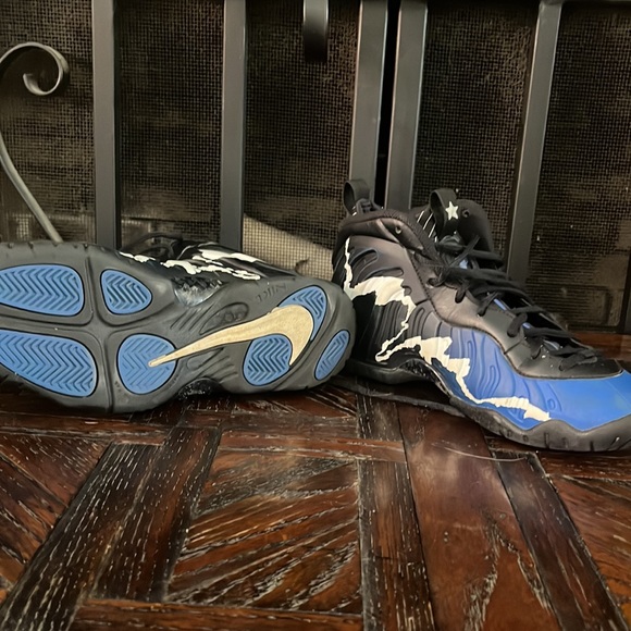 Nike foamposite size 6y - Picture 5 of 5